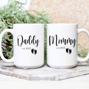 Personalized New Mom And Daughter Portrait Coffee Mug. Custom Family Mug.  Digital Art Faceless Portrait. Baby Shower Gift For New Mother. - Avathread