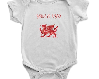 Yma O Hyd Baby Vest, Welsh Football, Welsh Baby, Welsh Gift, Welsh Christmas, Welsh Boy, Welsh Girl