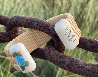 Scrimshaw Hortensien Nantucket Armband - Personalisiertes Monogramm Corian