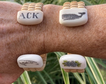 Nantucket Basket Bracelet – Acrylic End Caps, Cape Cod Style