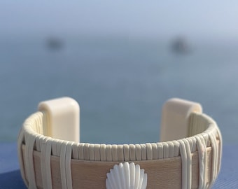 Nantucket Basket Bracelet – Scallop Shell Cuff, Cape Cod Style