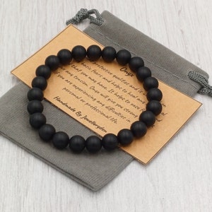 Bracelet ONYX NOIR MAT Stretch Fit Fait à la main avec sac cadeau et carte Pierre précieuse en cristal 8 mm