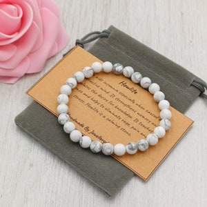 Bracelet HOWLITE extensible fait main avec sac cadeau et carte en cristal de 6 mm