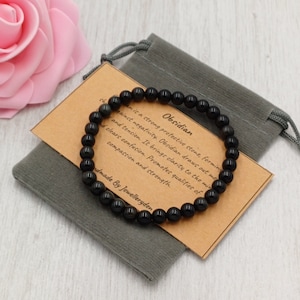 Bracelet OBSIDIAN Stretch Fit fait à la main avec sac cadeau et carte pierre précieuse en cristal 6 mm
