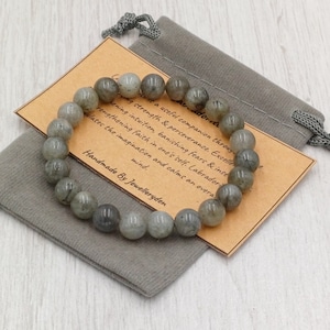 Bracelet LABRADORITE Stretch Fit fait à la main avec sac cadeau et carte pierre précieuse en cristal 8 mm