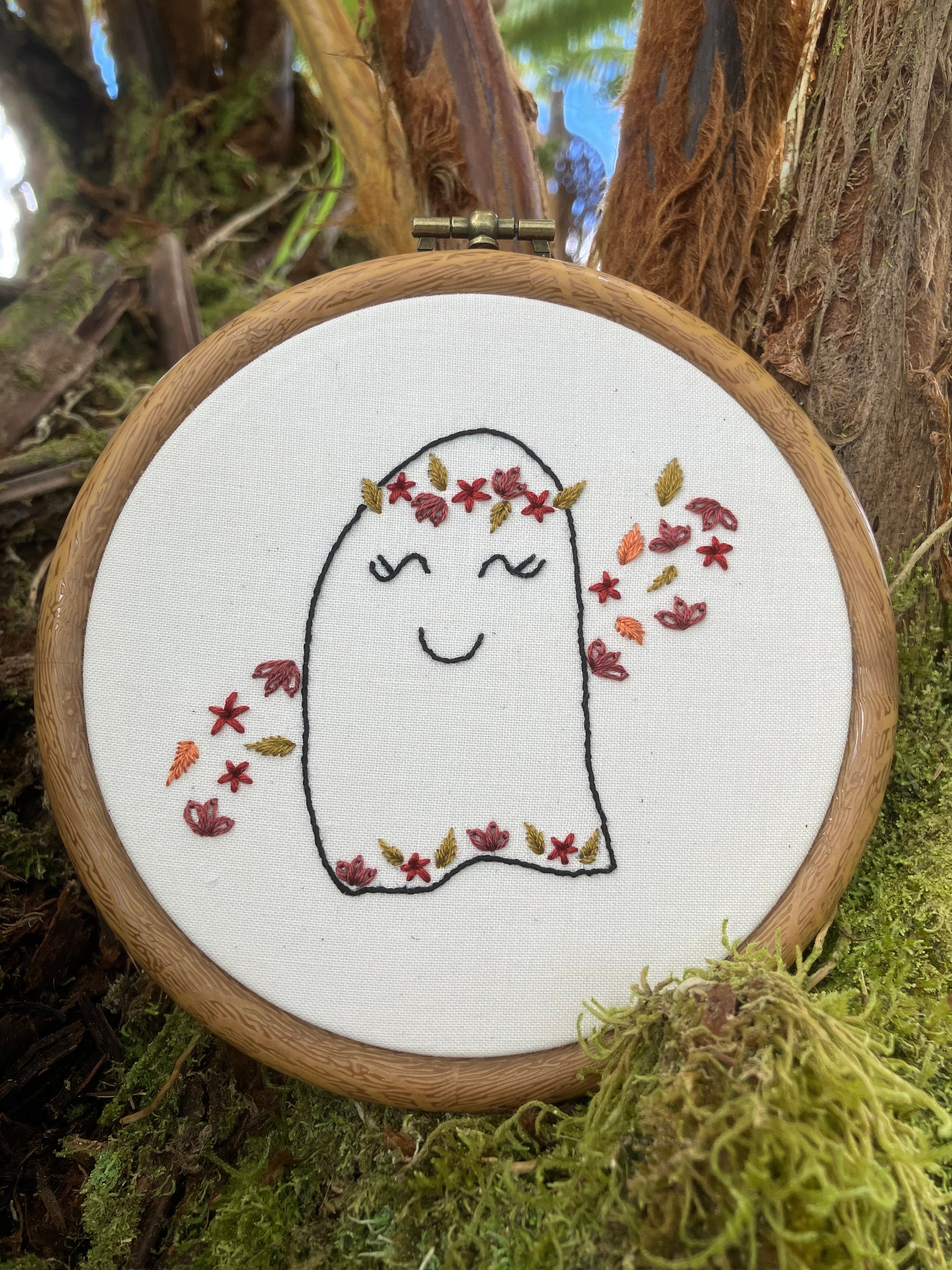 Hello Fall Ghost Fall Ghosts Hand Embroidery Pattern With Youtube Video Tutorial Guide ...