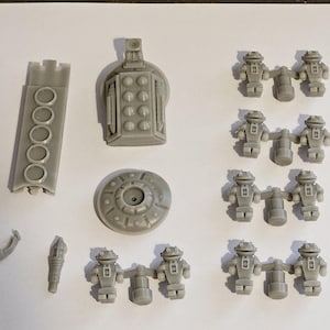 28mm 70s inspired TV Martian robots Transport Unit
