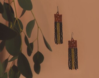 Acineta • Handwoven Beaded Jewelry / Seed beads / Statement Earrings