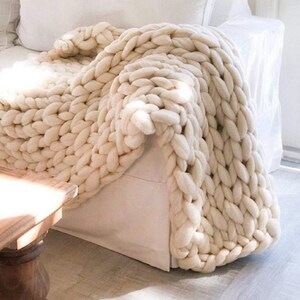 Beige, Chunky Knit Blanket Handmade Knitting Warm Knitting Throw Blanket Handmade Knitting different Dimensions Bild 8