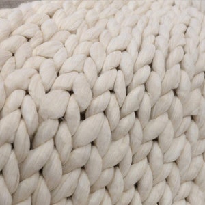 Beige, Chunky Knit Blanket Handmade Knitting Warm Knitting Throw Blanket Handmade Knitting different Dimensions Bild 3
