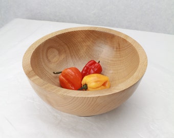 Beech Bowl | 7.5"Diam. x 3.5"H | 1lb 7oz | Hand Turned | Food-safe Finish