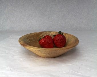 Beech Shallow Bowl | 7" diameter | 8oz (217g)