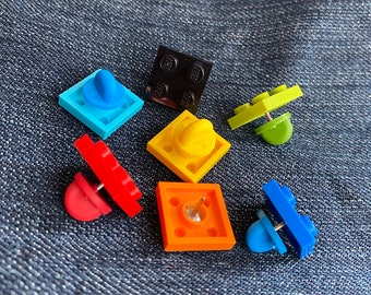 Square brick 2X2 plate pin