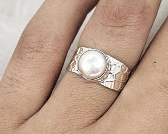 Handmade Pearl Ring, 925 Sterling Silver, Round Gemstone