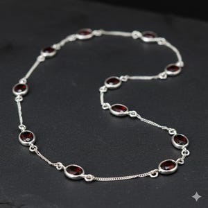 Collier en argent sterling avec grenat, pierre de naissance de janvier