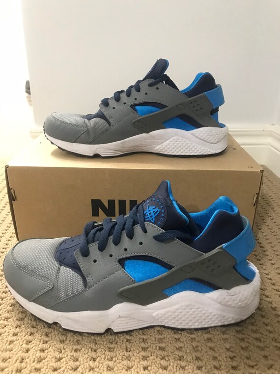 Nike Air Huarache size 11