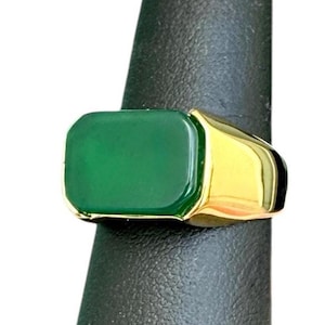 Green Rectangle Ring, Green Signet Ring, Emerald Signet Ring Waterproof Ring, Gold Signet Ring, Signet Ring Men Women, May Birthstone Ring