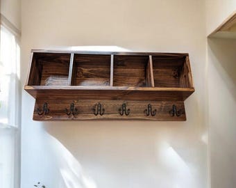 Perchero de entrada de madera hecho a mano con compartimentos - Personalizable