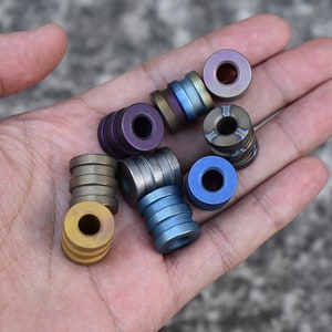 Titanium EDC-kraal voor/met sleutelkoord
