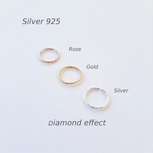 ヘリックスリング。シルバー925のダイヤモンド効果ヘリックスリング。