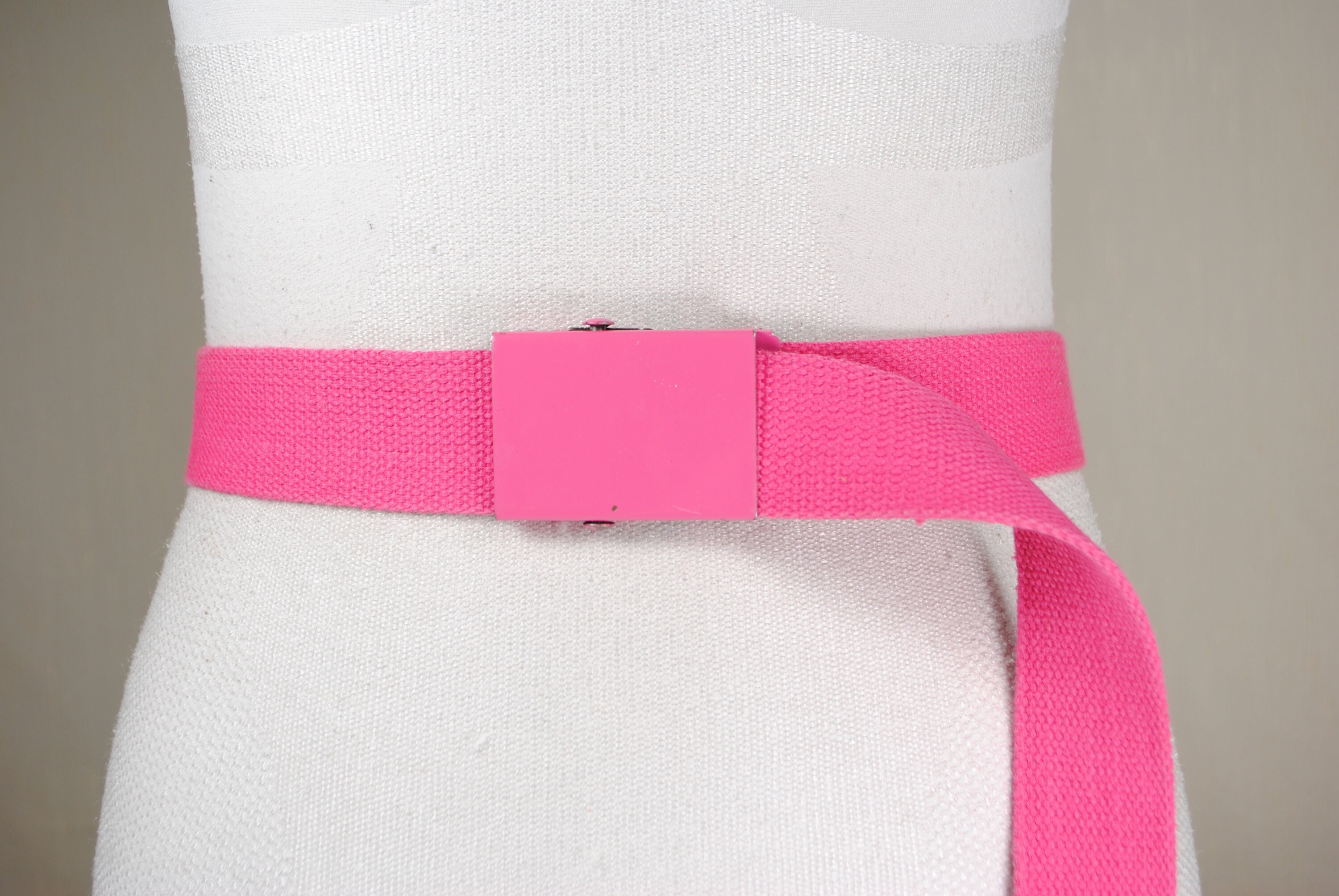 thin pink waist belt