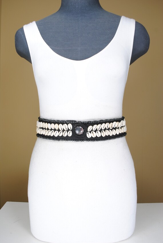 Vintage Cowrie Shell Fabric Belt, Beaded Seashell Boho  display picture 1