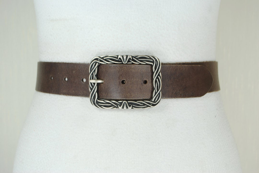 VINTAGE Size 34 Brown Carved Leather Skinny Belt main image 1