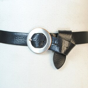 Black Leather Belt Women, 90s Vintage, Y2K Hip Waist Faded  display picture 3