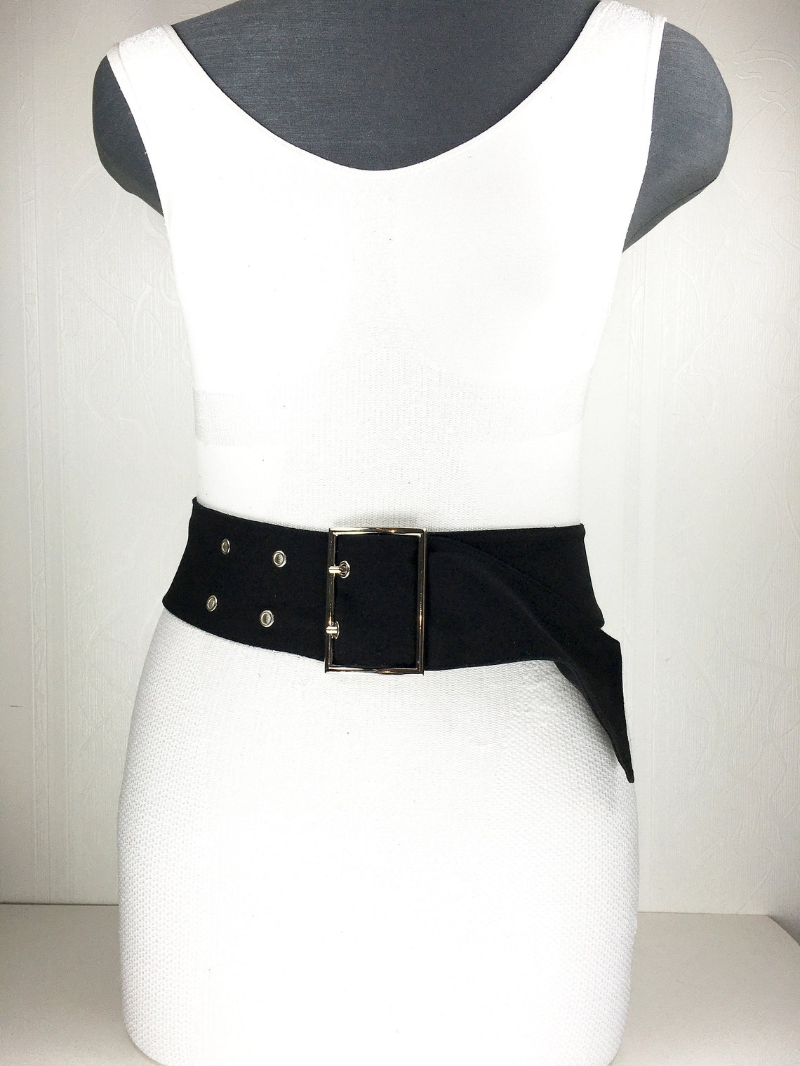 1980s 33''37'' black wide cinch fabric belt | Etsy