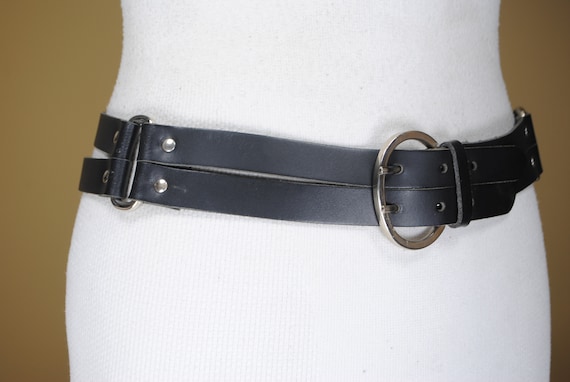 1980s 35''-37'' wide black leather belt for women,