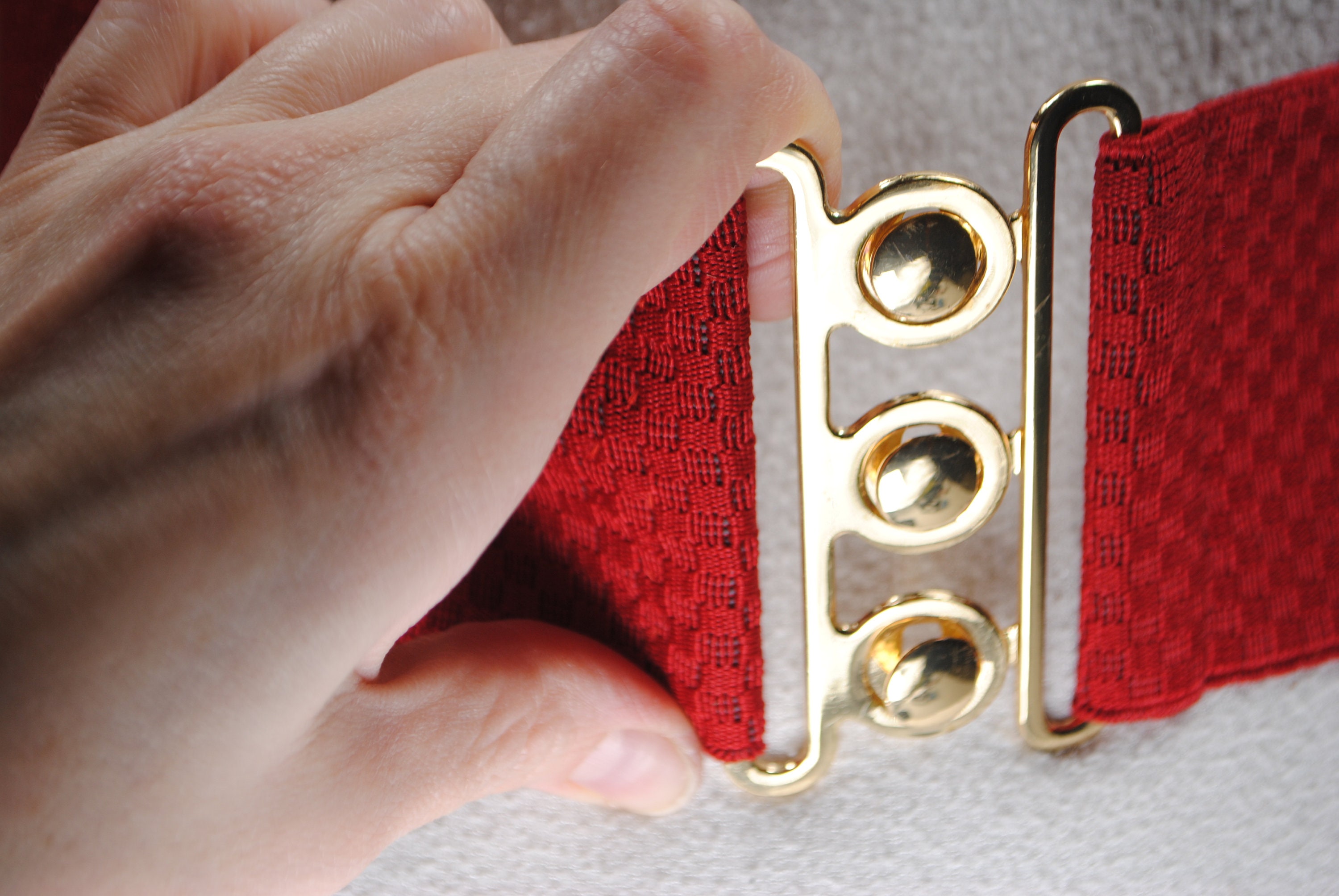 Wide Red Stretch Belt for Women, 90s Vintage Elastic Corset  display picture 3