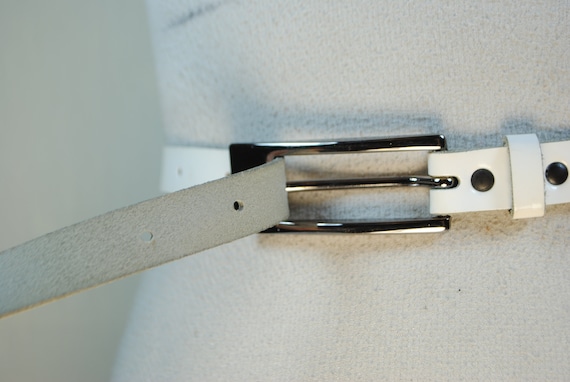 Skinny White Patent Belt, Genuine leather Y2K Bel… - image 10