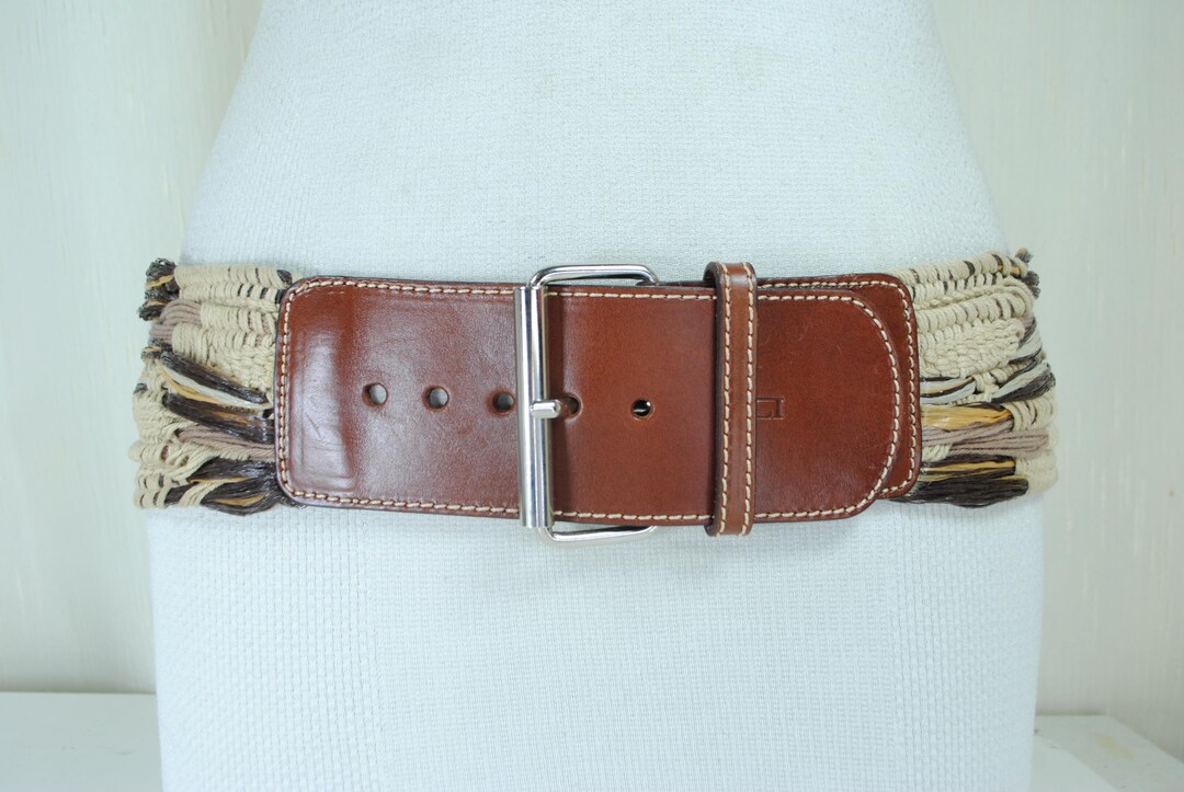 〈美品〉VOLK V-9 LEATHER BELT ブラウン 美品〉VOLK V-9 LEATHER BELT ブラウン Leather USA Made Everyday