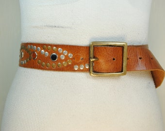 Tan Brown Studded Belt, Southwestern Thick Leather, Foxy Brown Unisex Belt, Solid Brass Buckle, Vintage Accessories, Size 27 28 29 30 31 32