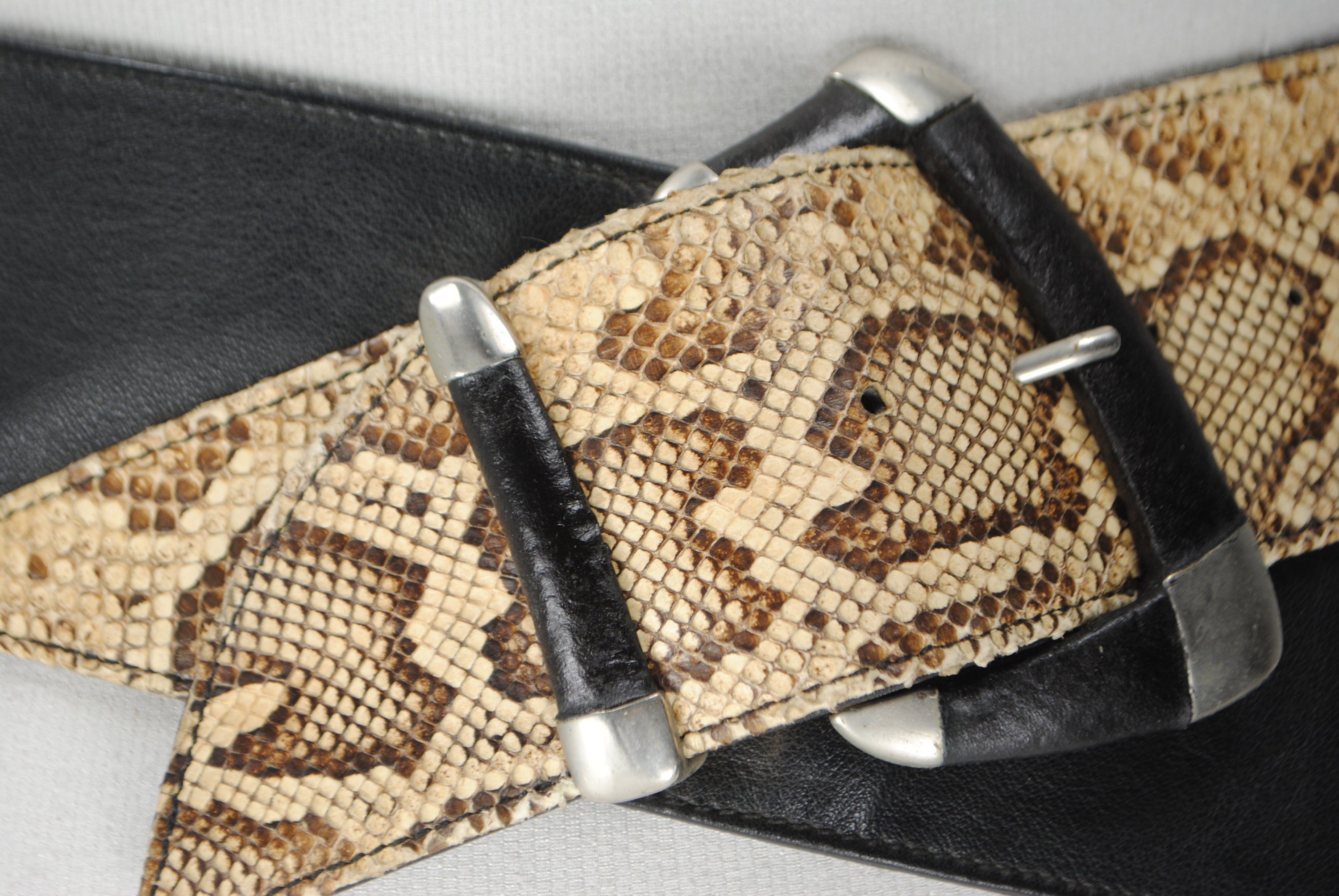 V Shaped Statement Belt, Y2K Vintage Hip Belt, Wide Black 