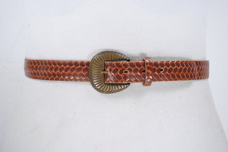 Distressed leather belt 70s 29-32 Brown Cognac Embossed Leather Belt for Women with Carved Brass Buckle