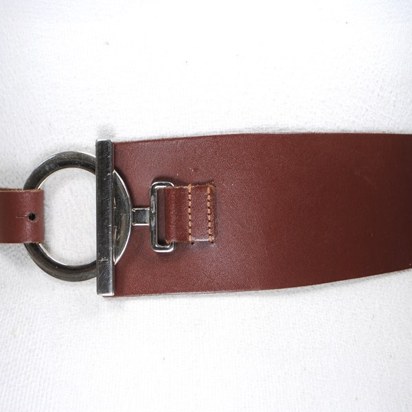 Wide Chocolate Brown Belt, V-shaped Asymmetrical Leather Belt for Women, Silver Round Buckle, Hip Waist, 90s Y2K Vintage, Size 33 34 35 36