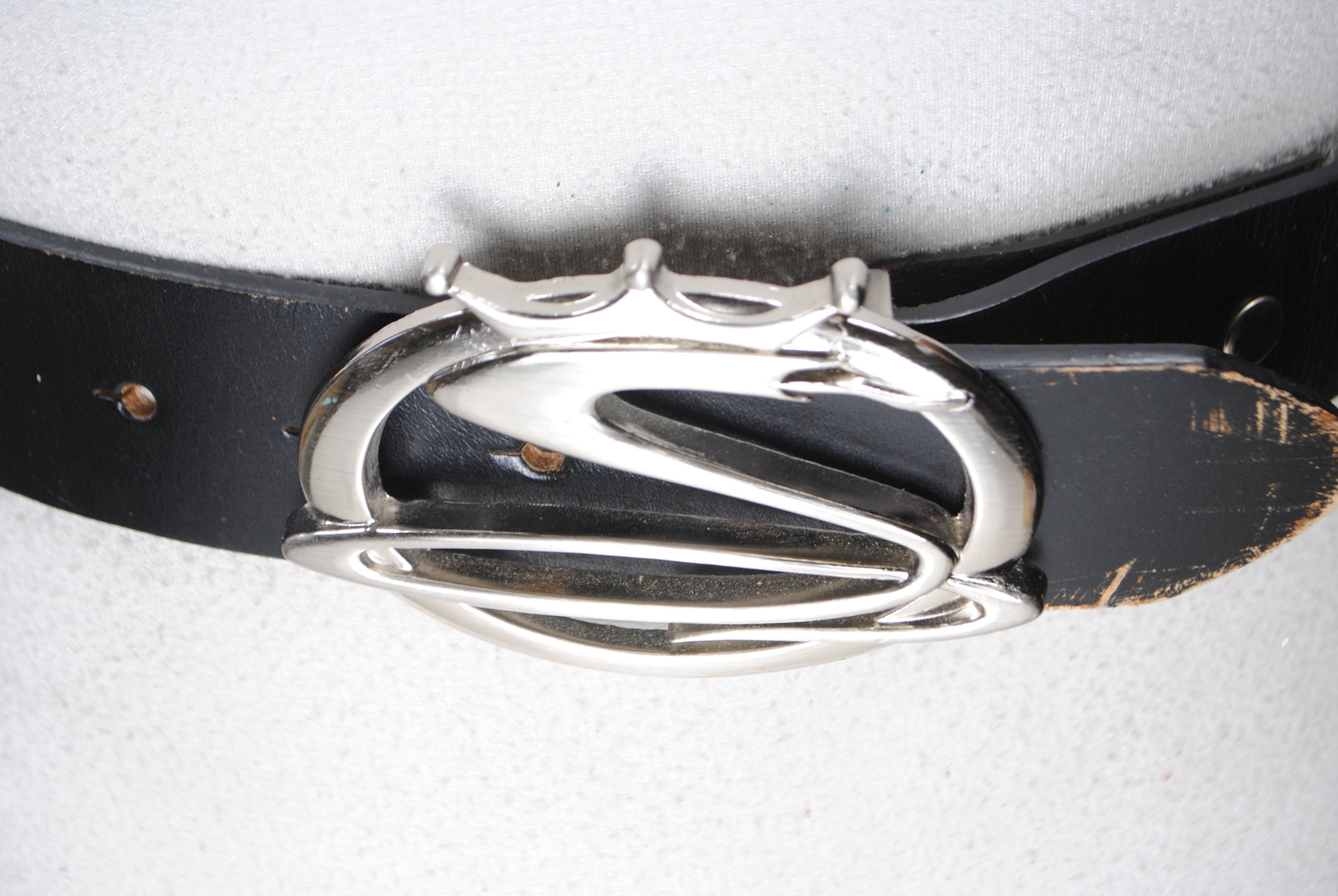 Silver Snake Buckle Black Leather Belt, Thick Tough Leather  display picture 3