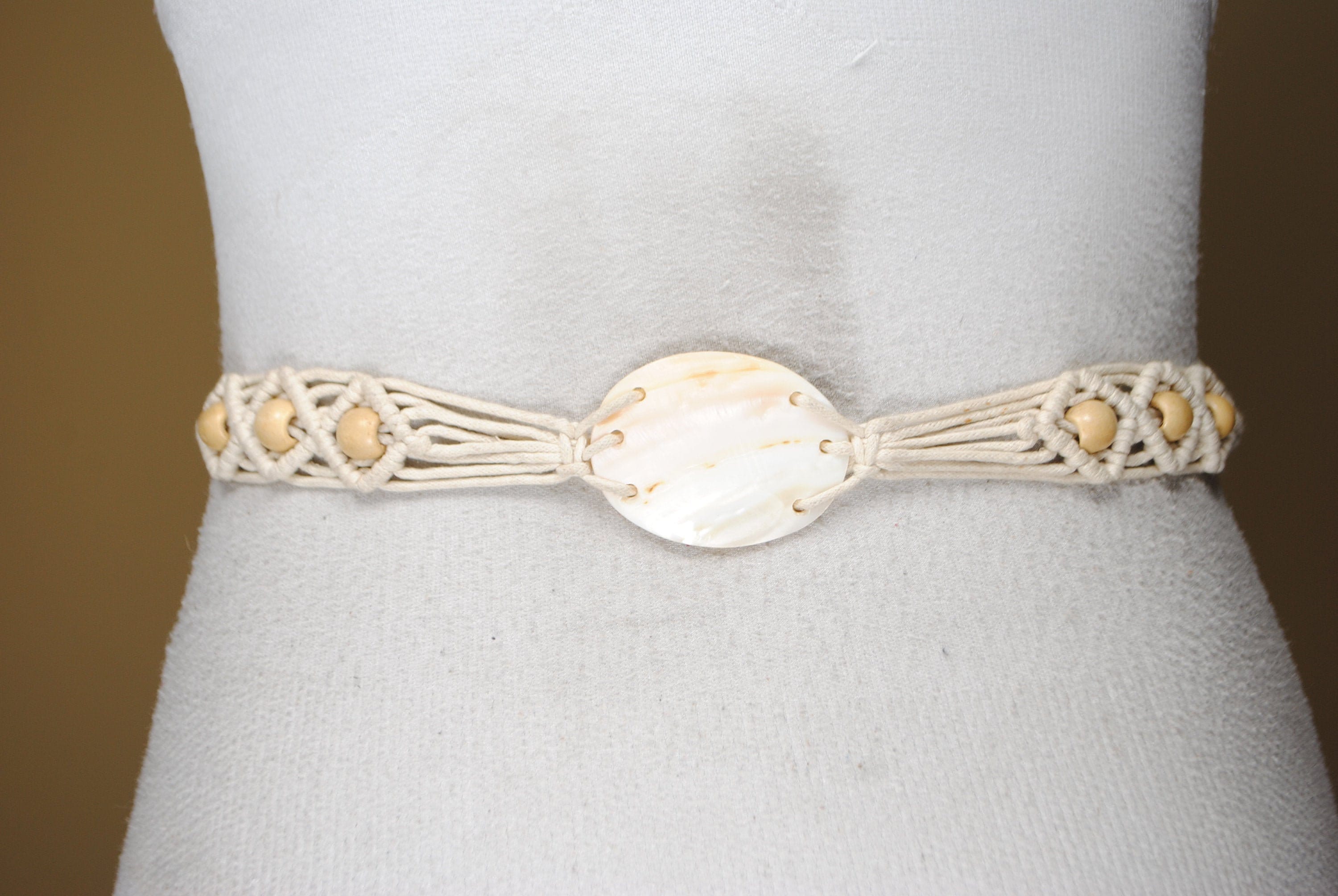 Macrame Mother of Pearl Belt - Etsy display picture 3