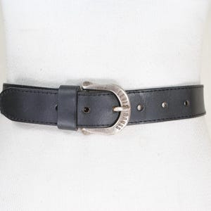 LEVI&#39;S Black Leather Belt, Unisex belt, Solid Metal Buckle, Thick Leather belt, LEVI STRAUSS, Size 35 36 37 38 39 40 41