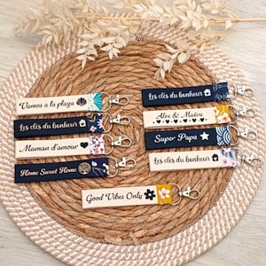 Porte-clés personnalisable, dragonne personnalisée, fête des mères, fête des pères, cadeau mamie, cadeau papi, cadeau maîtresse,bijou de sac