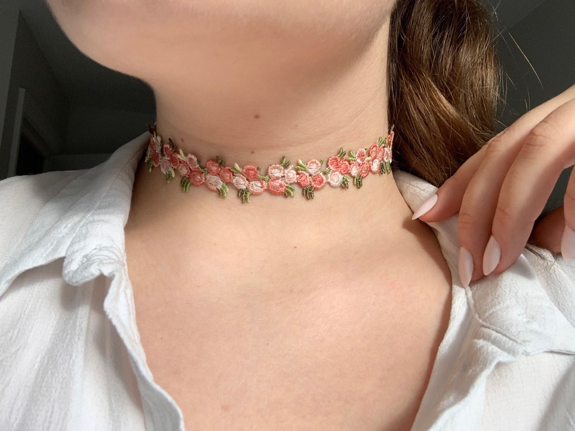 Flower Choker / Dark Pink Flower Choker / Embroidered Flower Etsy