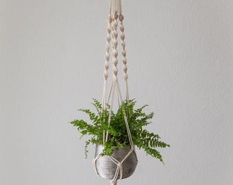 Macrame flower basket, plant hanger, boho hanger