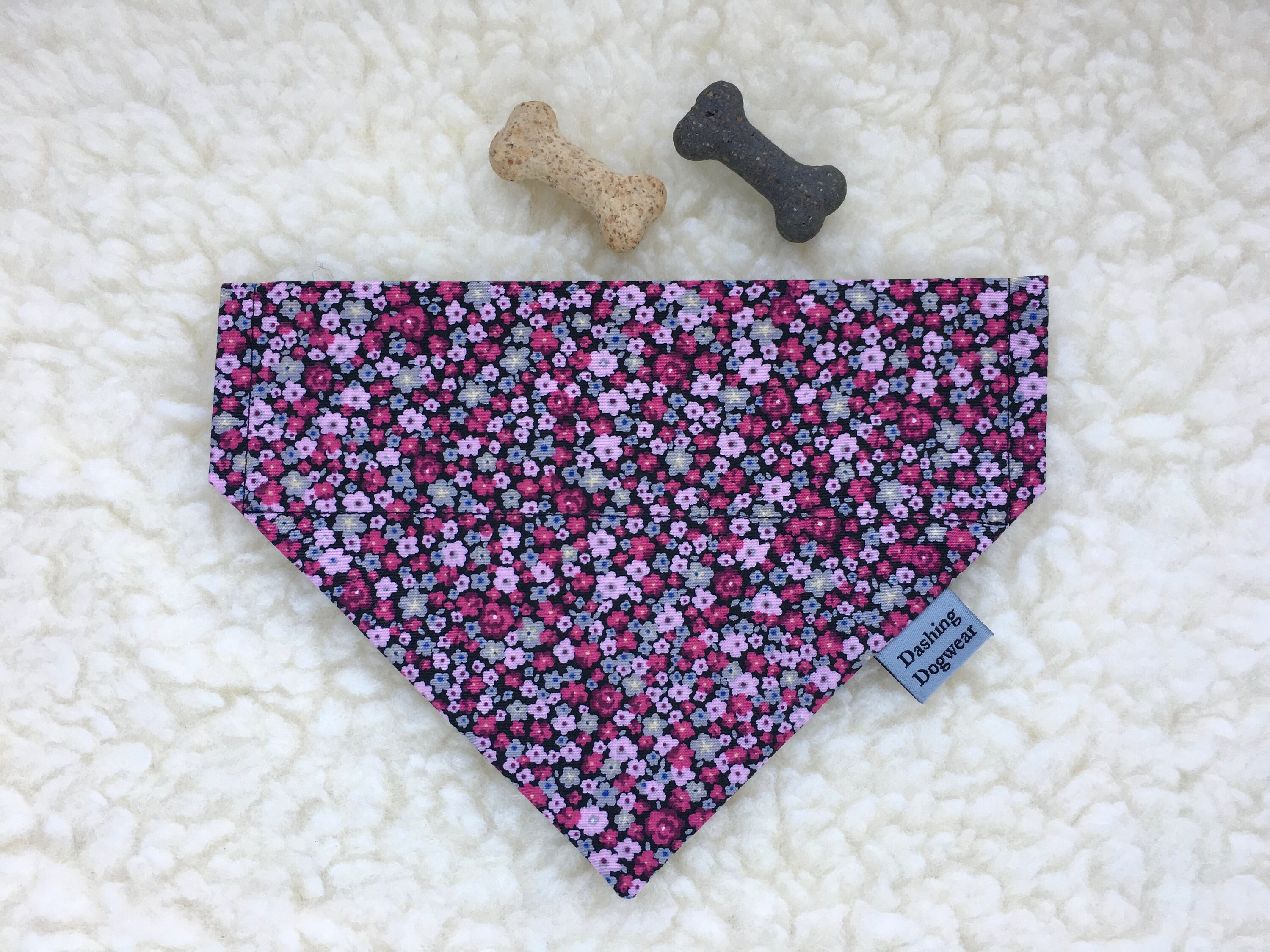Slide on Dog Bandana Ditsy Pink pink & grey floral pattern Etsy