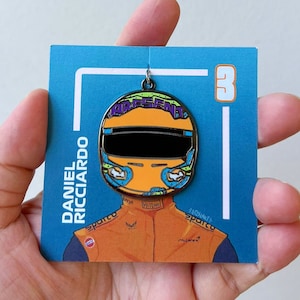 Daniel Ricciardo 2022 Helmet F1 Keychain