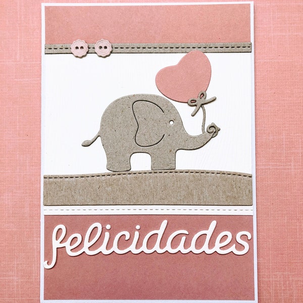 Tarjeta postal de felicitación infantil hecha a mano felicidades nacimiento o cumpleaños bebé niña con elefante y globo en relieve