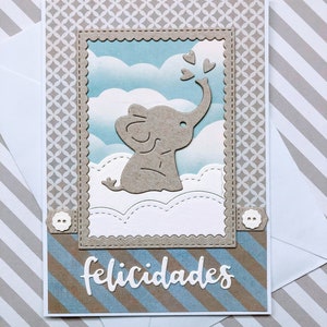 Carte postale faite à la main Naissance ou anniversaire de bébé garçon ou fille avec éléphant, nuages et cœurs en relief