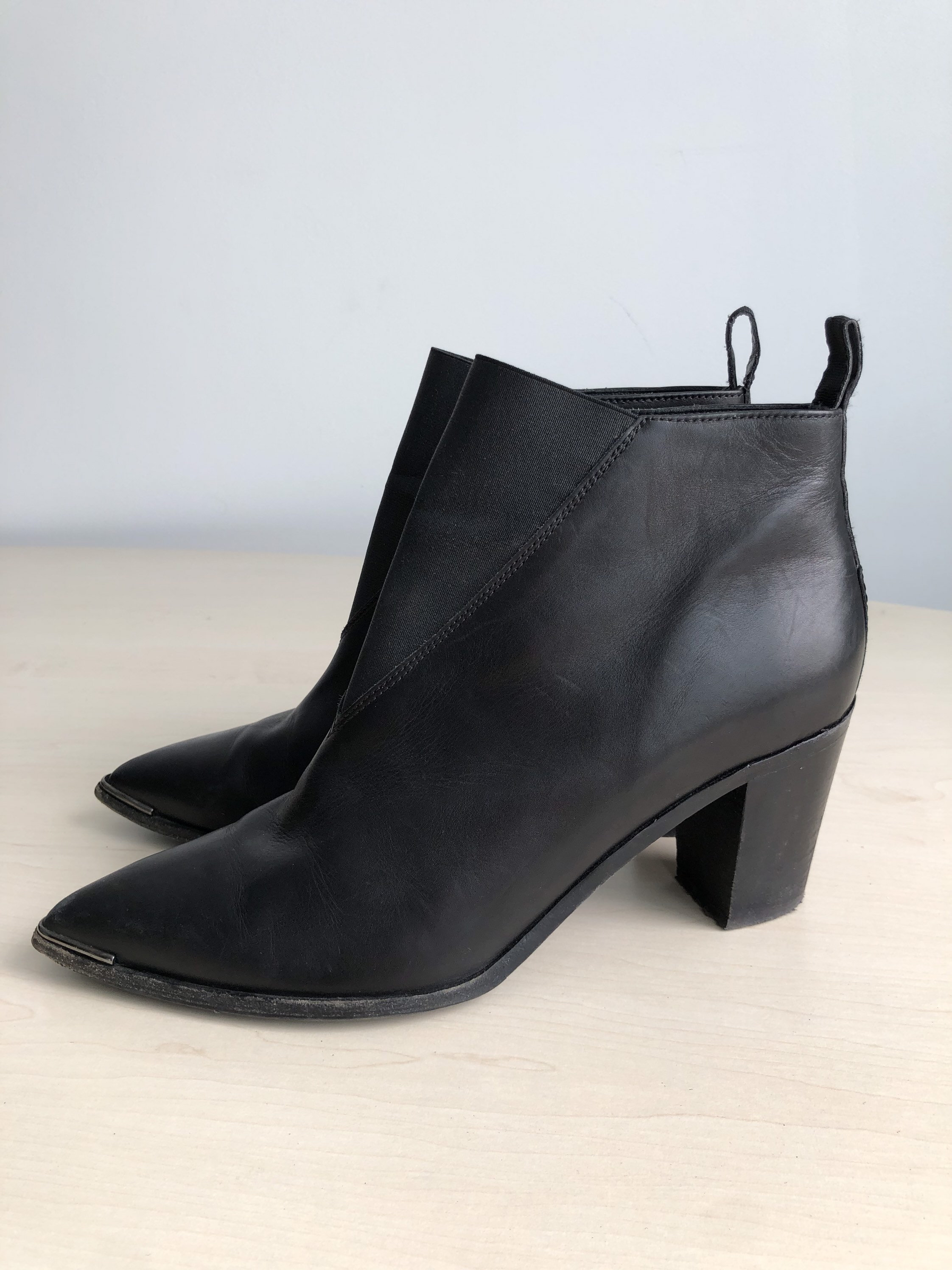 Acne Studios Black Leather Boots EU 41 Acne Studios Leather Ankle Boots - Size 41 EU main image 4