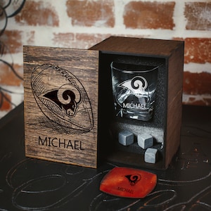 Personalisiertes Whisky Geschenkset - 15 - Geschenkset für Fußballfans - Geschenk für Fußballfans - Whiskyglas in Holzbox