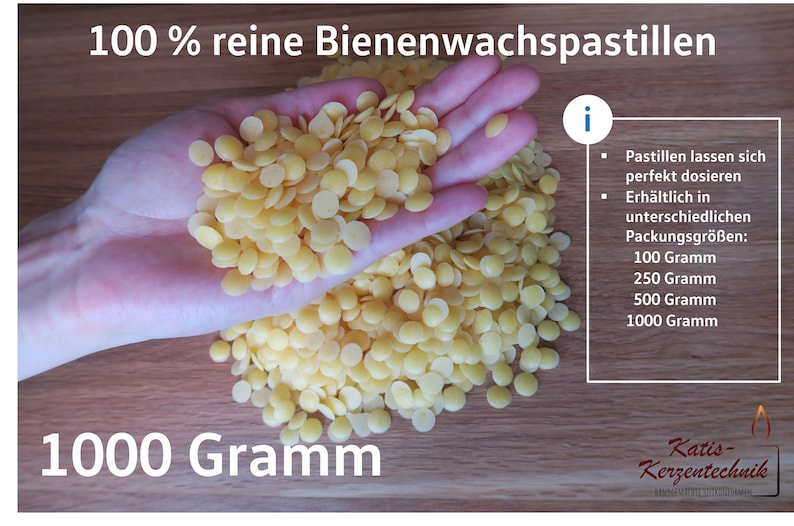 Pu&ograve; includere: Primo piano di una mano che tiene una grande quantit&agrave; di pastiglie di cera d'api gialle. Il testo "1000 Gramm" &egrave; visibile nella parte inferiore dell'immagine.